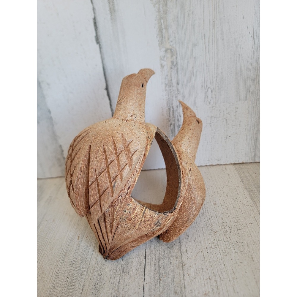 Unique bird native vintage hanging basket home decor figure eye beak